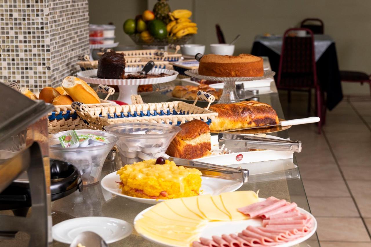 Victoria Plaza Hotel Palmas  Ngoại thất bức ảnh